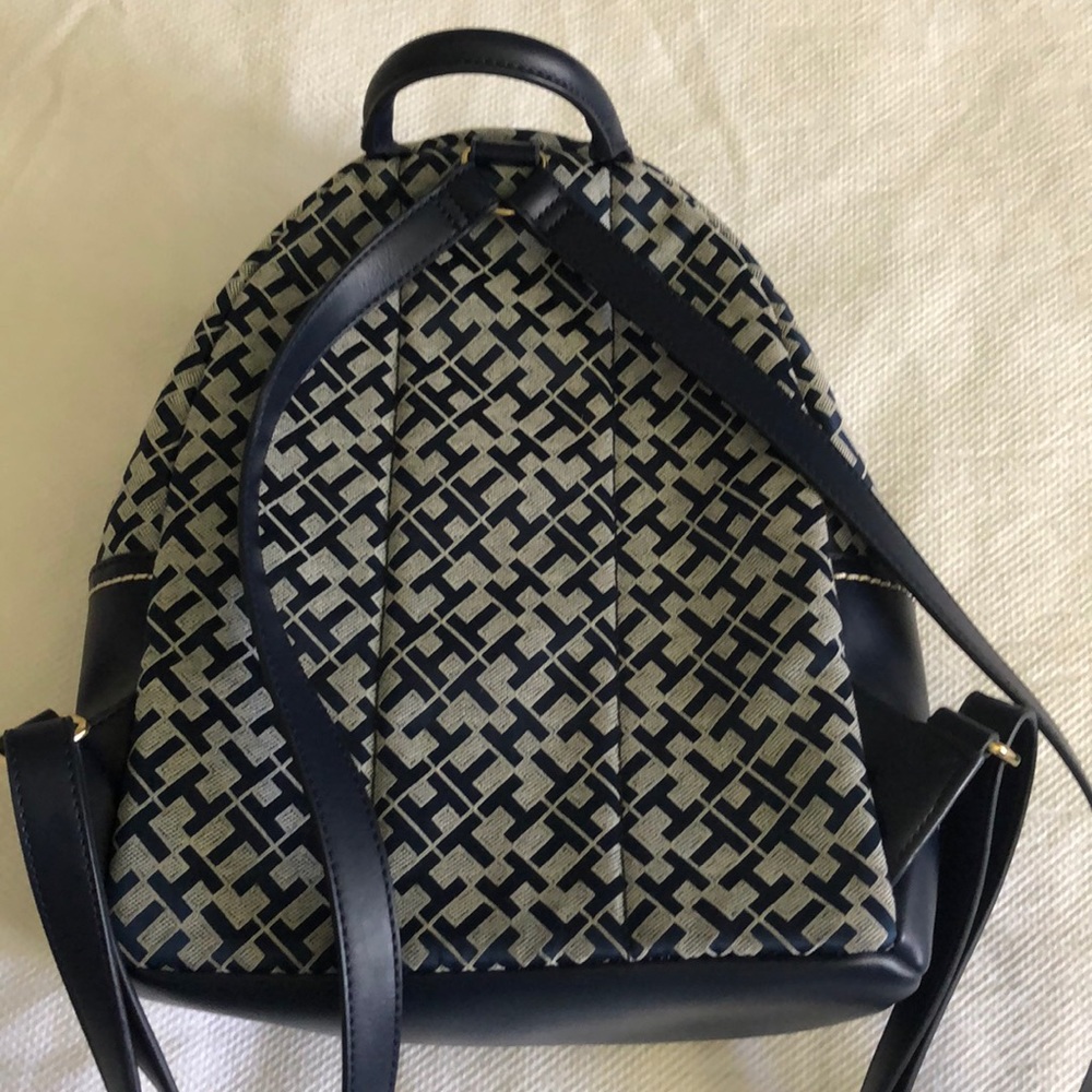 Backpack - Picture 3 of 3